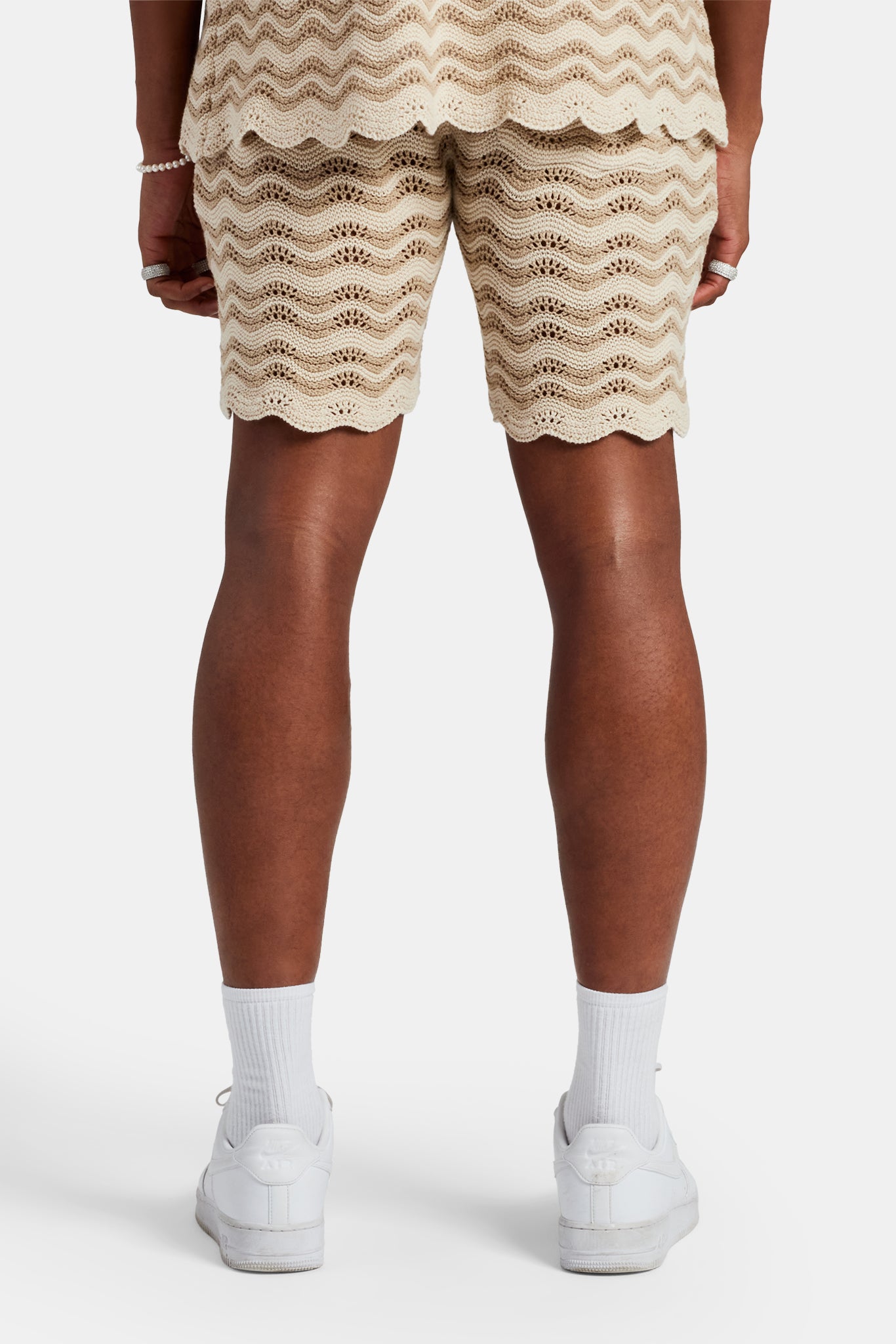 Gehäkelte, gestrickte, bestickte Shorts - Beige